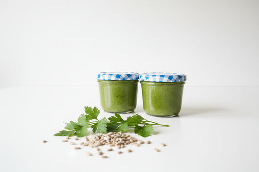 Petersilien-Pesto mit Sonnenblumenkernen
Veganes Pesto frisch im Glas
Handgemachtes Kräuter-Pesto
Gourmet Pesto Petersilie
Feinkost Kräuterpesto
Pesto Geschenkset für Feinschmecker
Veganes Pesto Online kaufen
Frisches Kräuterpesto im Glas
Pesto mit Nüssen und Samen
Hochwertiges Feinkost Pesto
Kreatives Pesto für Pasta
Gesunde vegane Aufstriche
Regionales Pesto Premium
Kräuterpesto Geschenkidee
Sonnengereiftes Pesto im Glas
Veganes Petersilien-Pesto mit Sonnenblumenkernen im Glas – regionale Pesto-Alternativ